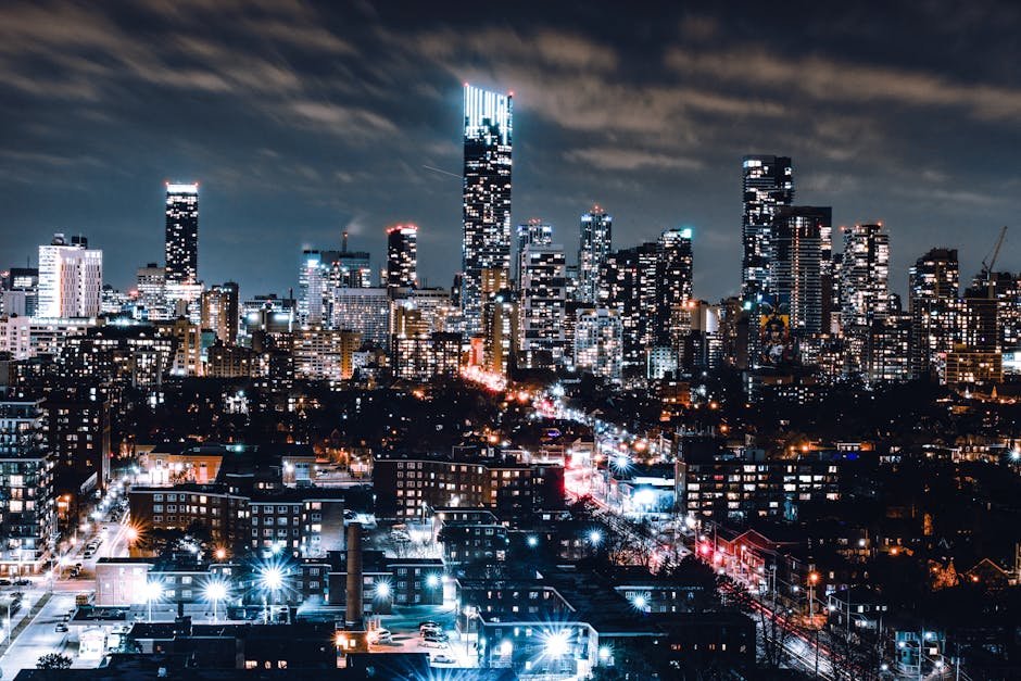 City Architecture - Stunning night view of Toronto's illuminated sky #6327796